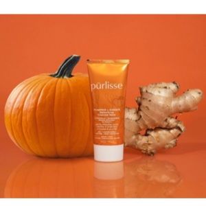 NWT: Pūrlisse pumpkin + ginger detoxifying mask